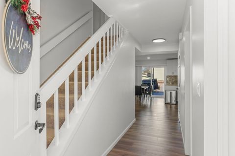 Tiny photo for 1301 Peshtigo Avenue, Naperville, IL 60564 (MLS # 12604087)