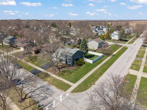Tiny photo for 1301 Peshtigo Avenue, Naperville, IL 60564 (MLS # 12604087)