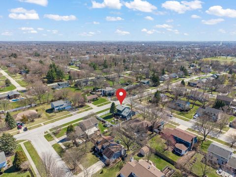 Tiny photo for 1301 Peshtigo Avenue, Naperville, IL 60564 (MLS # 12604087)