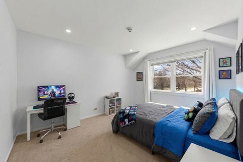 Tiny photo for 1301 Peshtigo Avenue, Naperville, IL 60564 (MLS # 12604087)