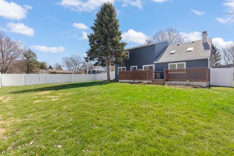 Tiny photo for 1301 Peshtigo Avenue, Naperville, IL 60564 (MLS # 12604087)