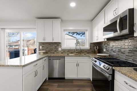 Tiny photo for 1301 Peshtigo Avenue, Naperville, IL 60564 (MLS # 12604087)