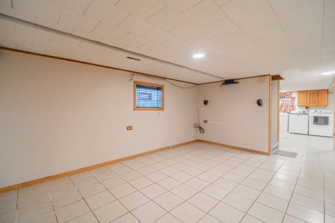 Tiny photo for 5250 S Nagle Avenue, Chicago, IL 60638 (MLS # 12557432)