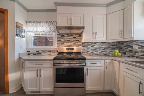 Tiny photo for 5250 S Nagle Avenue, Chicago, IL 60638 (MLS # 12557432)