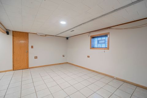 Tiny photo for 5250 S Nagle Avenue, Chicago, IL 60638 (MLS # 12557432)