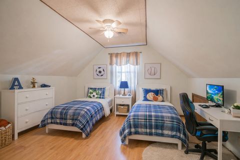 Tiny photo for 5250 S Nagle Avenue, Chicago, IL 60638 (MLS # 12557432)