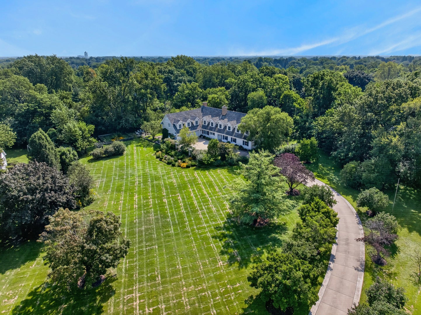 875 Sterling Road