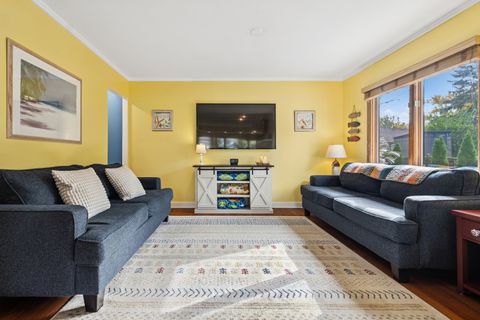 Tiny photo for 1621 Beverly Court, Hanover Park, IL 60133 (MLS # 12514156)