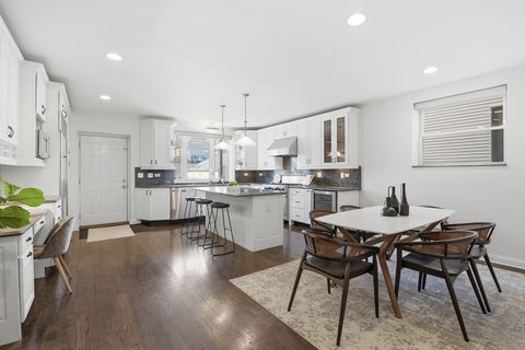 Tiny photo for 1624 N Campbell Avenue #1N, Chicago, IL 60647 (MLS # 12595742)