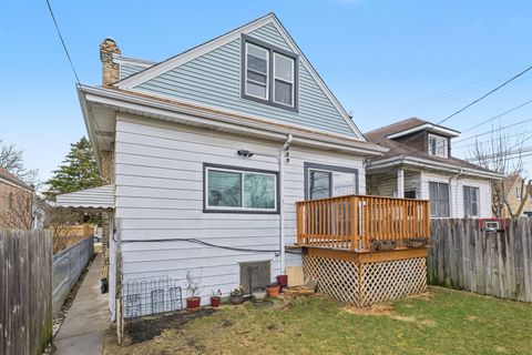Tiny photo for 6342 W Henderson Street, Chicago, IL 60634 (MLS # 12617052)