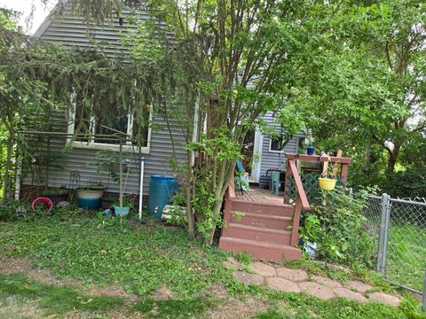 305 S Main Street Dana IL 61321