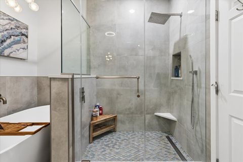 Tiny photo for 3150 N Oakley Avenue #2N, Chicago, IL 60618 (MLS # 12598458)