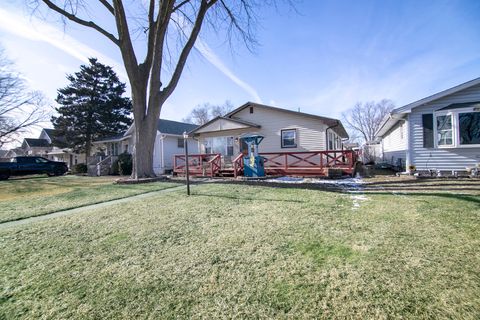 Tiny photo for 165 S Madison Avenue, Bradley, IL 60915 (MLS # 12554064)