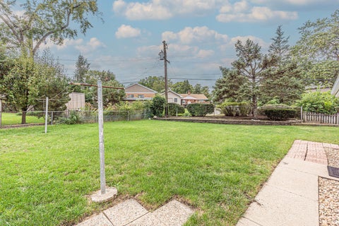 Tiny photo for 412 Catalpa Avenue, Itasca, IL 60143 (MLS # 12767441)