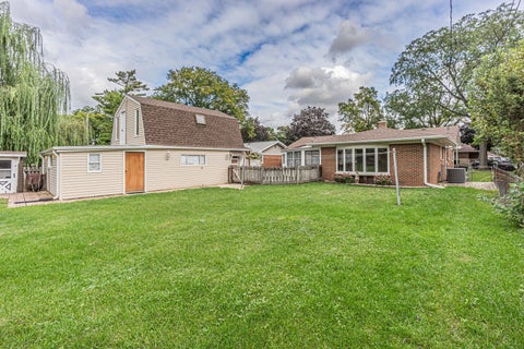 Tiny photo for 412 Catalpa Avenue, Itasca, IL 60143 (MLS # 12767441)