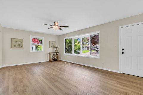 Tiny photo for 262 Normandy Lane, Grayslake, IL 60030 (MLS # 12638409)
