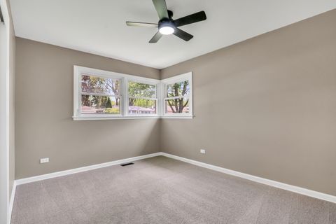 Tiny photo for 262 Normandy Lane, Grayslake, IL 60030 (MLS # 12638409)