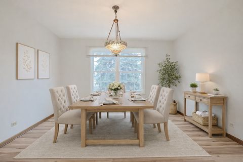 Tiny photo for 961 Dearborn Circle, Carol Stream, IL 60188 (MLS # 12581306)