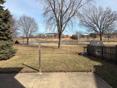 Tiny photo for 961 Dearborn Circle, Carol Stream, IL 60188 (MLS # 12581306)