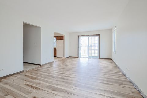 Tiny photo for 961 Dearborn Circle, Carol Stream, IL 60188 (MLS # 12581306)