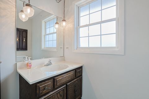 Tiny photo for 961 Dearborn Circle, Carol Stream, IL 60188 (MLS # 12581306)