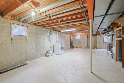 Tiny photo for 961 Dearborn Circle, Carol Stream, IL 60188 (MLS # 12581306)