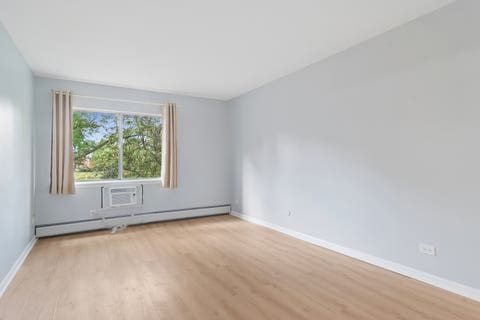 Tiny photo for 706 E Algonquin Road #K204, Arlington Heights, IL 60005 (MLS # 12695051)