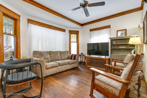 Tiny photo for 3145 Wisconsin Avenue, Berwyn, IL 60402 (MLS # 12465632)