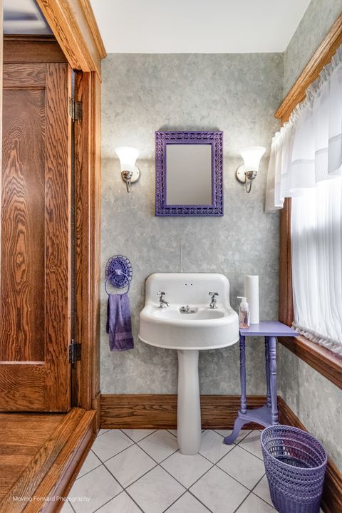 Tiny photo for 3145 Wisconsin Avenue, Berwyn, IL 60402 (MLS # 12465632)