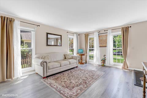 Tiny photo for 320 Ambria Drive, Mundelein, IL 60060 (MLS # 12713151)