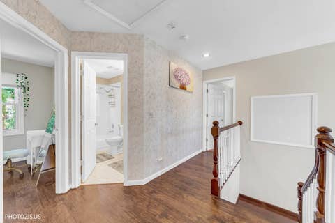 Tiny photo for 320 Ambria Drive, Mundelein, IL 60060 (MLS # 12713151)