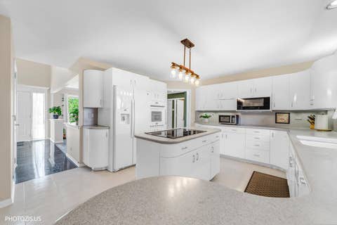 Tiny photo for 320 Ambria Drive, Mundelein, IL 60060 (MLS # 12713151)