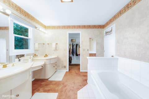 Tiny photo for 320 Ambria Drive, Mundelein, IL 60060 (MLS # 12713151)