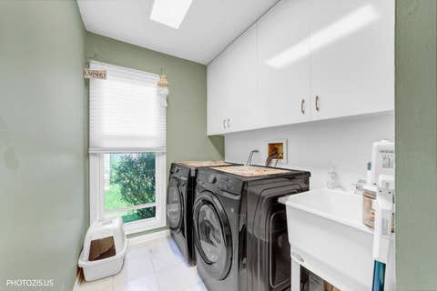 Tiny photo for 320 Ambria Drive, Mundelein, IL 60060 (MLS # 12713151)