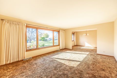 Tiny photo for 39W304 Hogan Hill Hl, Elgin, IL 60124 (MLS # 12506122)