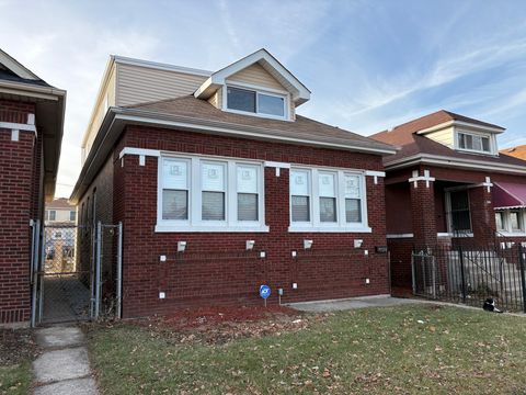 Tiny photo for 7520 S Aberdeen Street, Chicago, IL 60620 (MLS # 12555942)