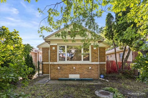 Tiny photo for 4952 N Central Park Avenue, Chicago, IL 60625 (MLS # 12739502)