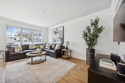 Tiny photo for 86 W KENNEDY Lane, Hinsdale, IL 60521 (MLS # 12567076)