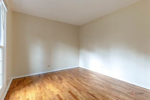 Tiny photo for 6 Robin Hood Court, Lincolnshire, IL 60069 (MLS # 12512348)