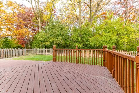 Tiny photo for 6 Robin Hood Court, Lincolnshire, IL 60069 (MLS # 12512348)