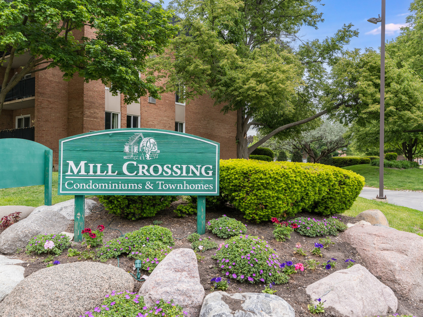 1001 N Mill Street 103