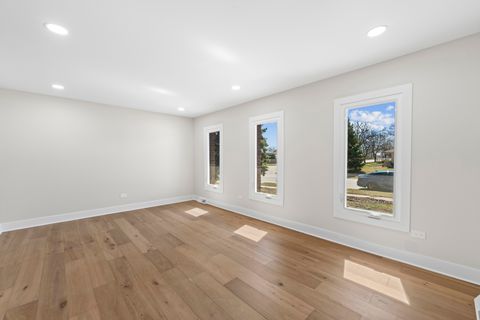 Tiny photo for 8800 172nd Street, Tinley Park, IL 60487 (MLS # 12607169)