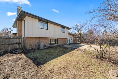 Tiny photo for 8800 172nd Street, Tinley Park, IL 60487 (MLS # 12607169)