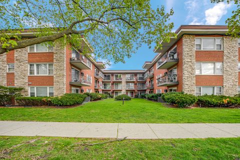 Photo of 4229 N Keystone Avenue #3F, Chicago, IL 60641 (MLS # 12619921)