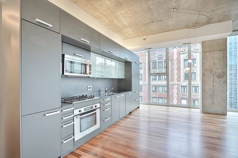 Tiny photo for 550 N Saint Clair Street #1701, Chicago, IL 60611 (MLS # 12557595)