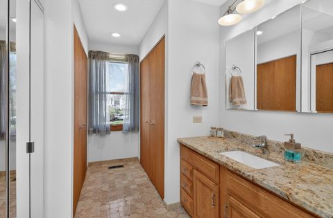 Tiny photo for 2340 Appleby Drive, Wheaton, IL 60189 (MLS # 12613314)