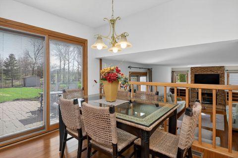 Tiny photo for 2340 Appleby Drive, Wheaton, IL 60189 (MLS # 12613314)