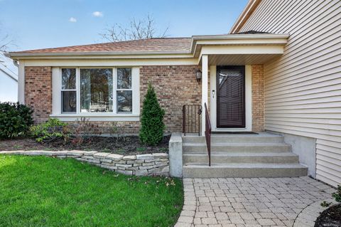 Tiny photo for 2340 Appleby Drive, Wheaton, IL 60189 (MLS # 12613314)