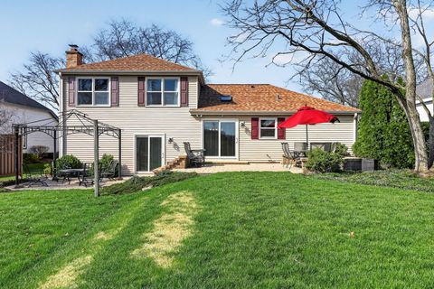 Tiny photo for 2340 Appleby Drive, Wheaton, IL 60189 (MLS # 12613314)