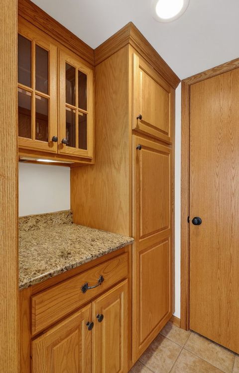 Tiny photo for 2340 Appleby Drive, Wheaton, IL 60189 (MLS # 12613314)
